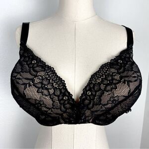 Torrid Women’s Plunge Black Lace Bra 44DD Wireless Support Sexy Ultra Feminine